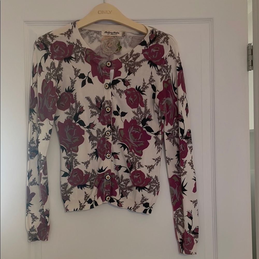 Twelve by Twelve Floral Cardigan with Black/Gold Buttons